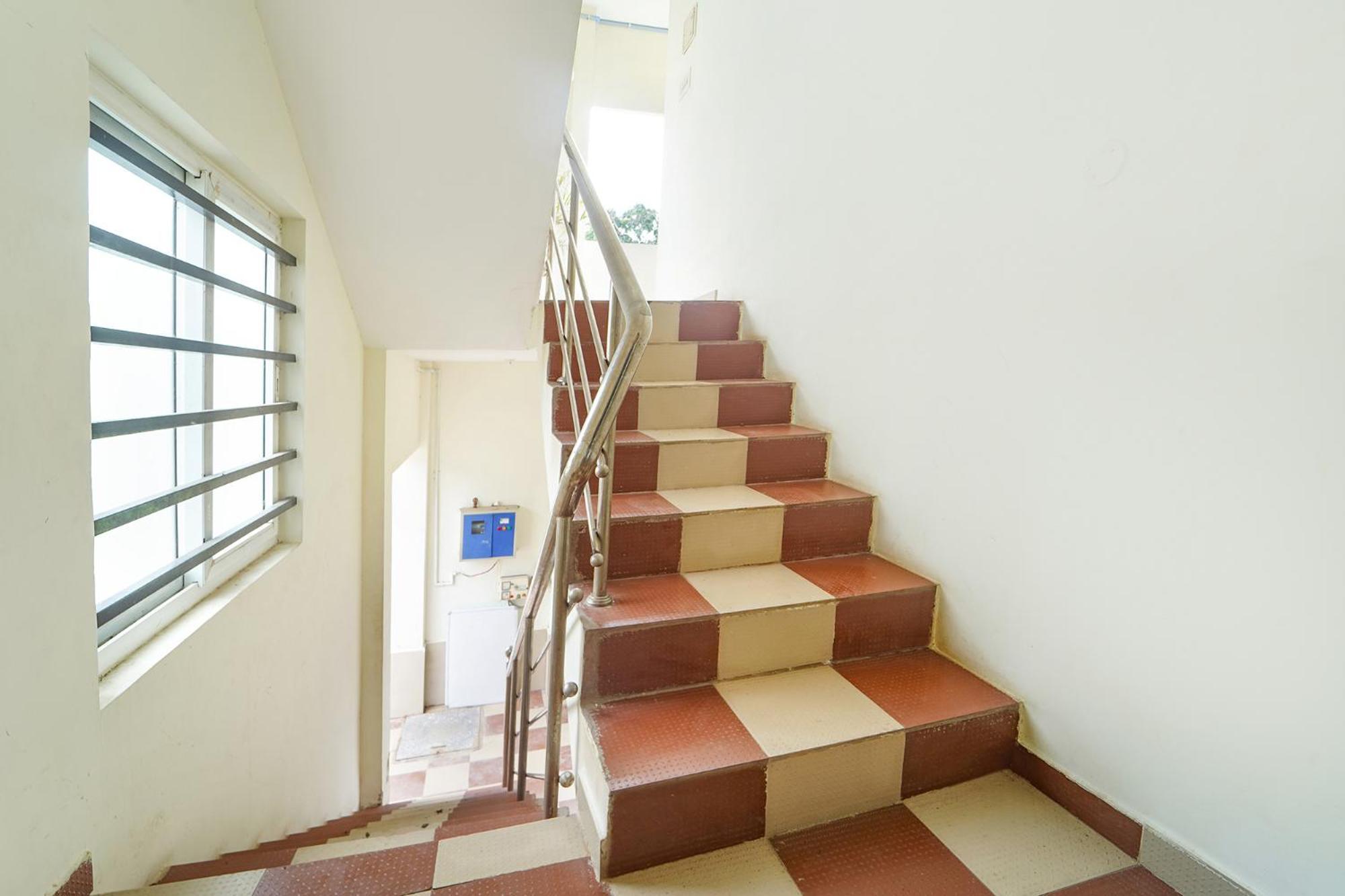 Fabexpress Clover Castle - Nr Coimbatore International Airport エクステリア 写真